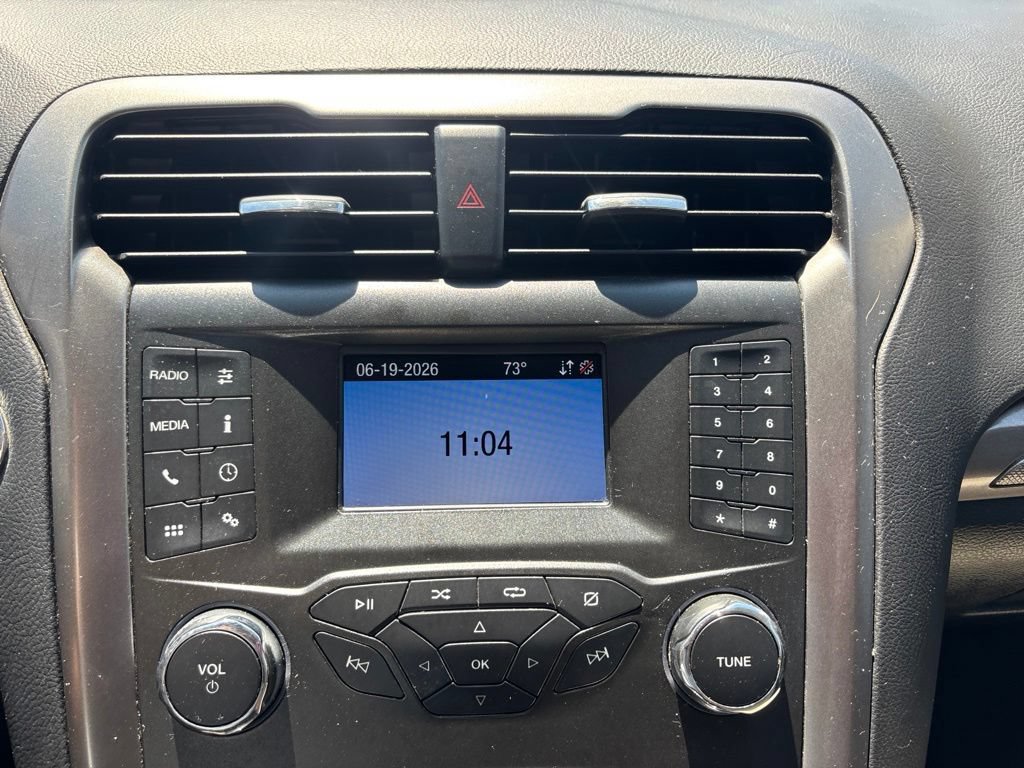 Used 2020 Ford Fusion S FWD image 21