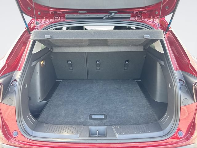 Used 2025 Chevrolet Trax LT w/ Driver Confidence Package FWD image 23