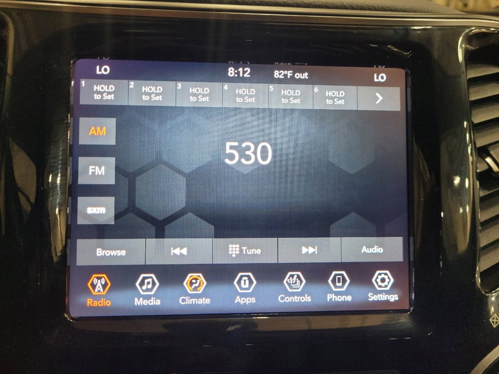 Used 2020 Jeep Cherokee Limited AWD/4WD image 25