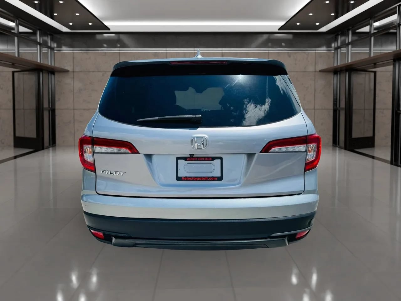 Used 2021 Honda Pilot LX image 4