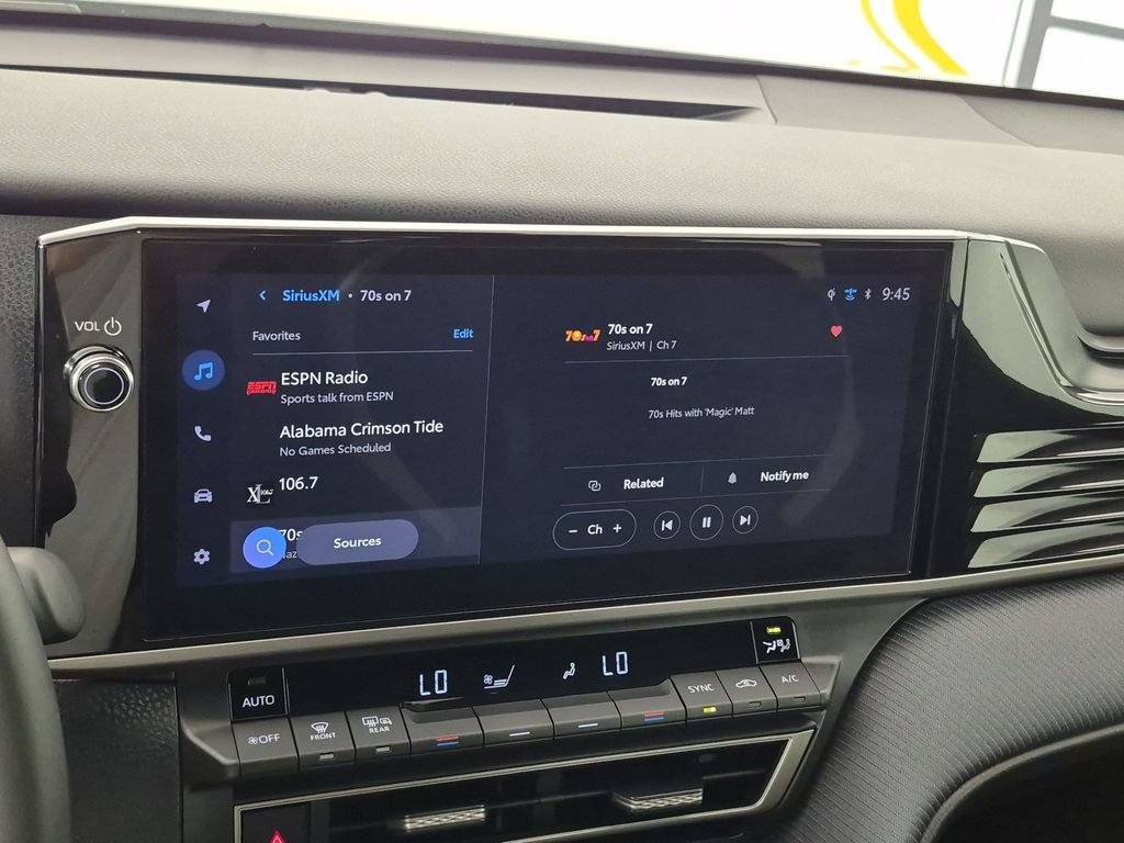 Used 2026 Toyota Camry SE w/ Multimedia Upgrade Package FWD image 24