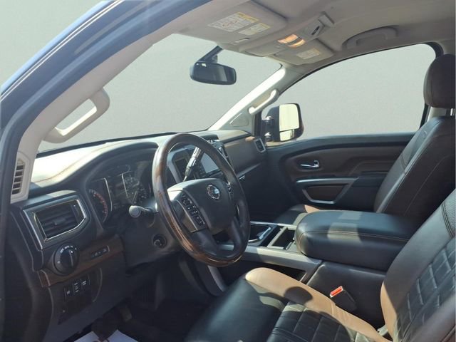 Used 2016 Nissan Titan Platinum Reserve image 11