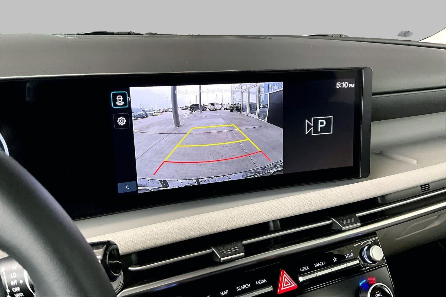 Used 2025 Hyundai Tucson SEL FWD image 26