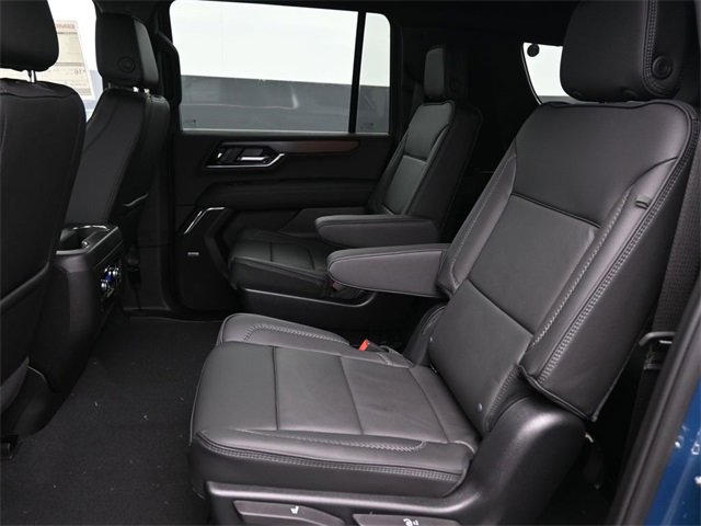 New 2026 GMC Yukon XL Denali image 11