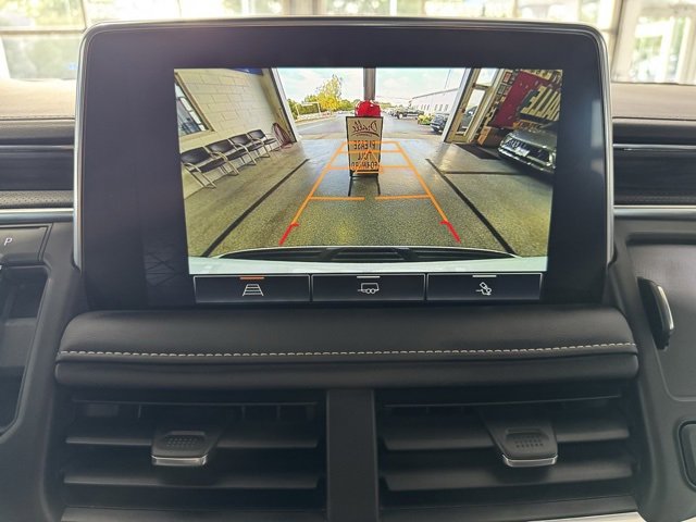 Used 2023 GMC Yukon SLT image 25