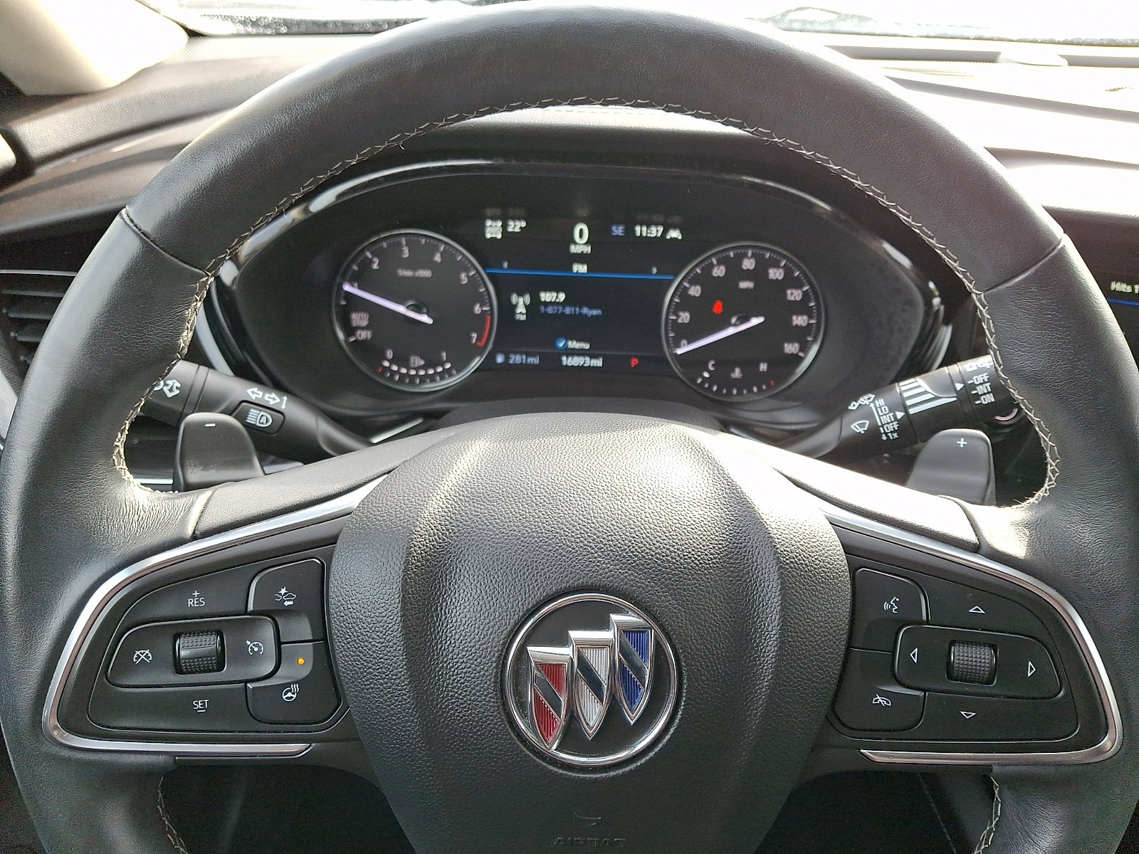 Certified 2023 Buick Envision Essence image 18