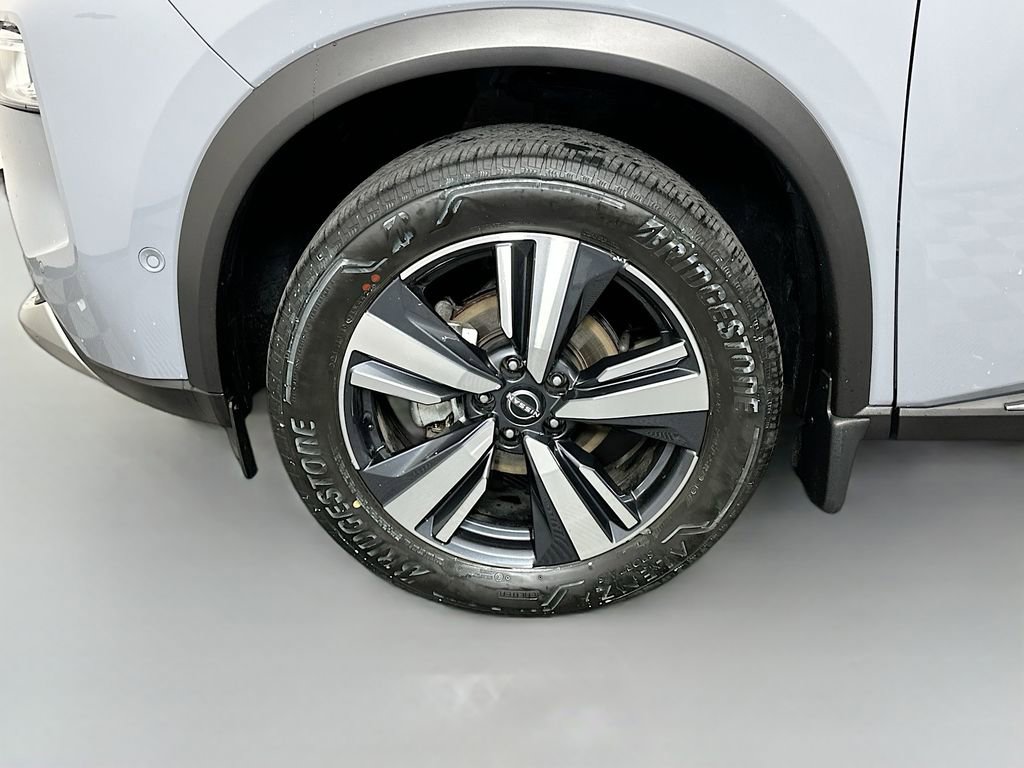 Used 2023 Nissan Rogue Platinum w/ Platinum Premium Package image 29