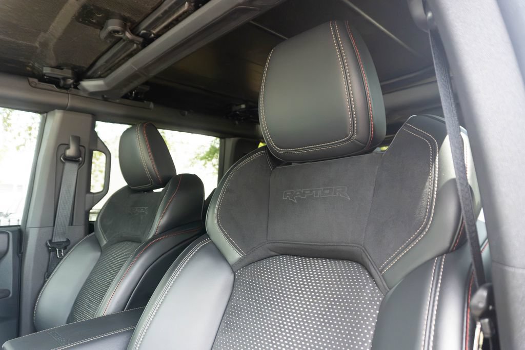 Used 2024 Ford Bronco Raptor w/ Interior Carbon Fiber Pack 6 AWD/4WD image 24
