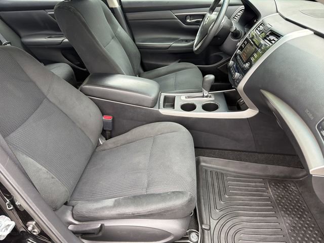 Used 2015 Nissan Altima 2.5 SV FWD image 13