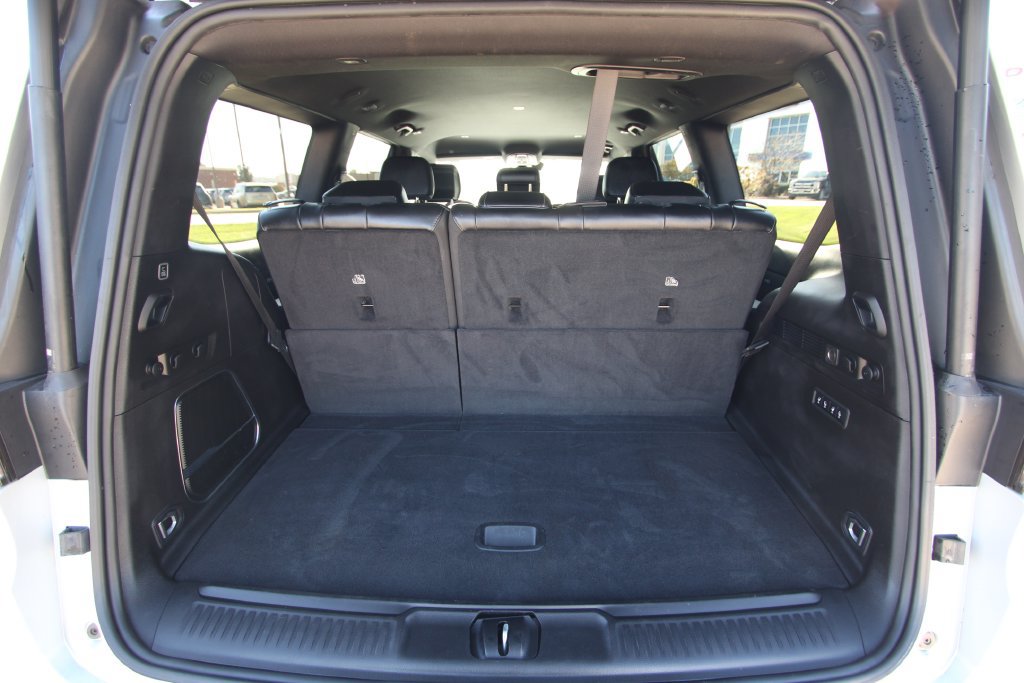 Used 2023 Jeep Wagoneer Series III w/ Preferred Equipment Group AWD/4WD image 16