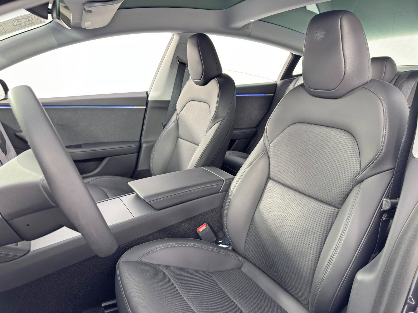 Used 2024 Tesla Model 3 Long Range image 42