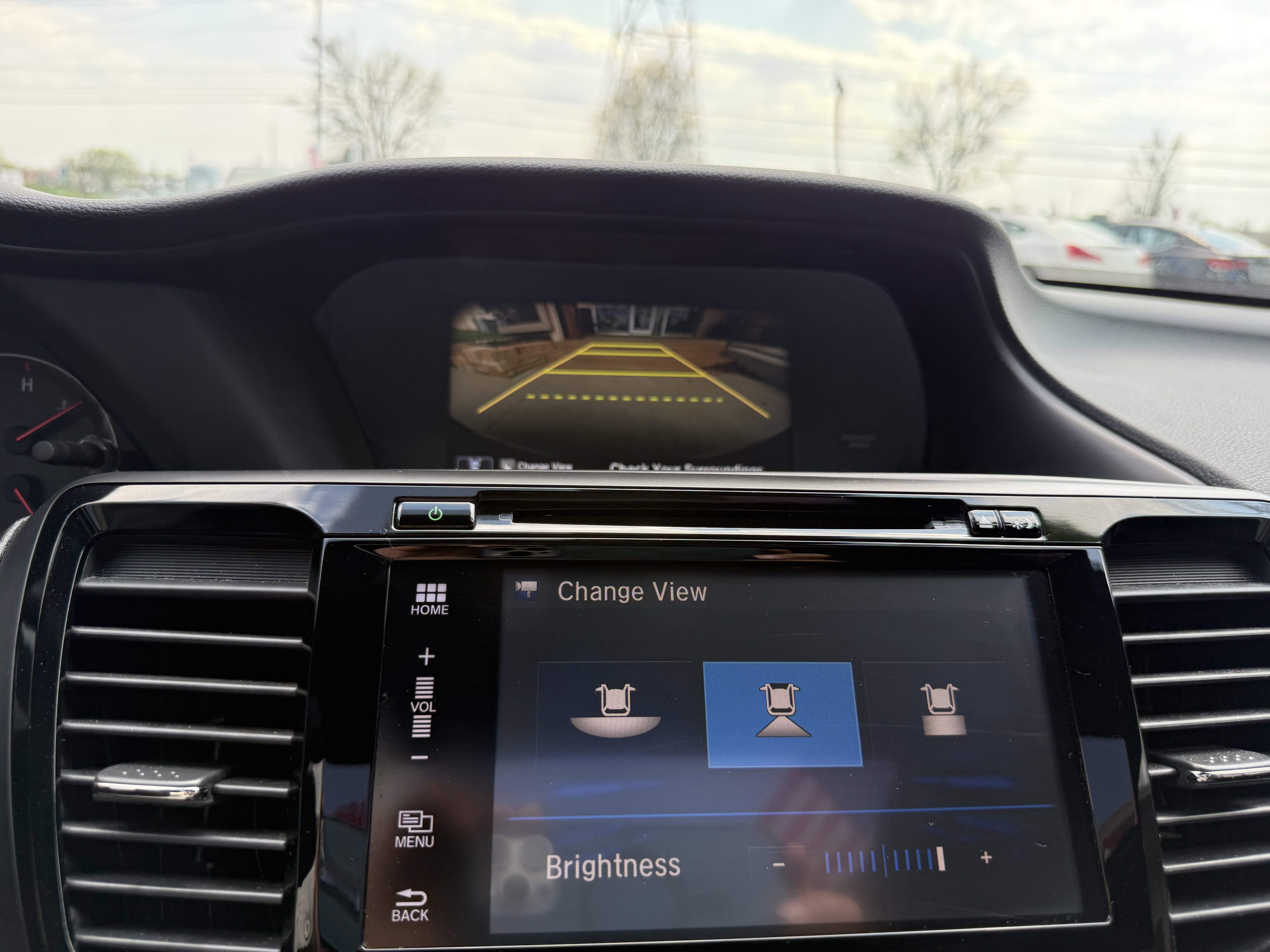 Used 2016 Honda Accord Touring image 17