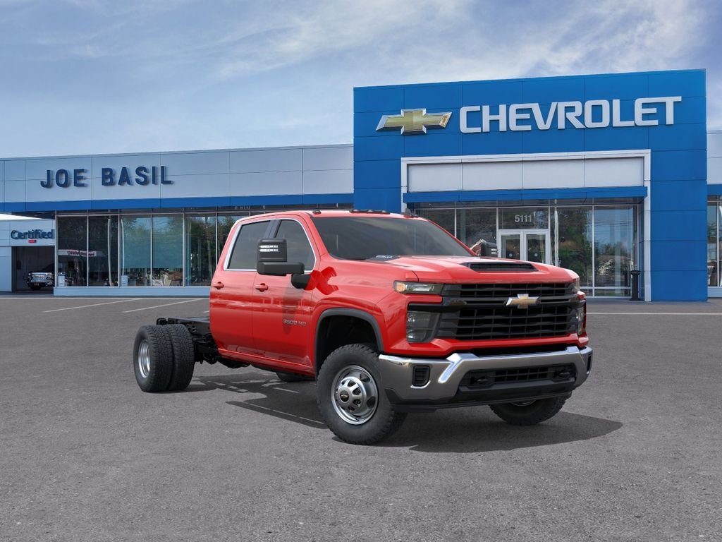 New 2026 Chevrolet Silverado 3500 W/T AWD/4WD image 1