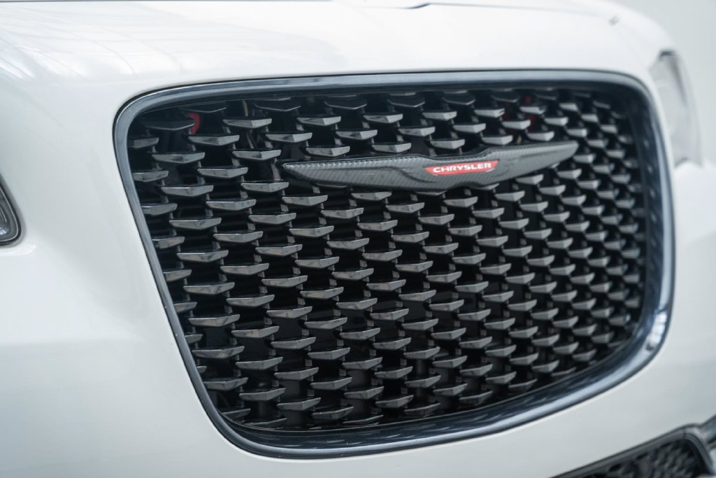 Used 2021 Chrysler 300 S RWD image 13