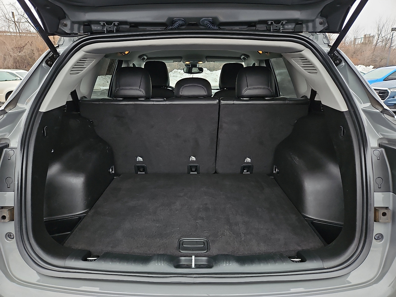 Used 2022 Jeep Compass Trailhawk image 29