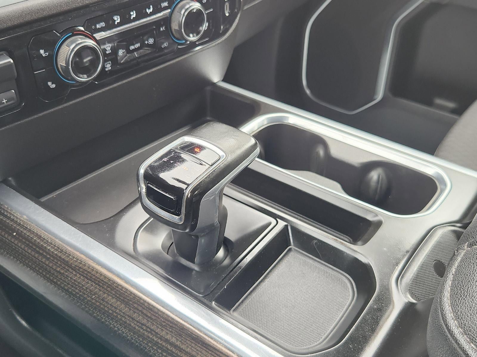 Used 2025 Chevrolet Silverado 1500 LT image 18