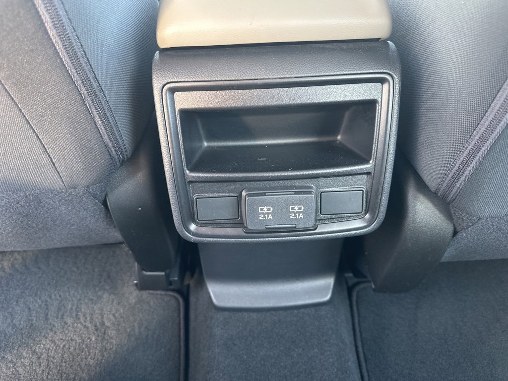 Used 2023 Subaru Forester Base image 23