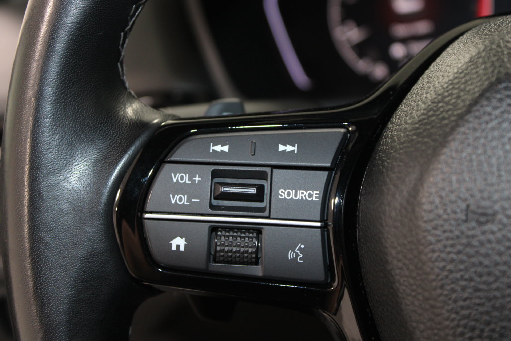 Used 2025 Honda Civic Sport image 32