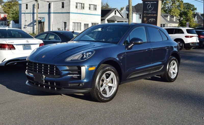 Used 2020 Porsche Macan image 2