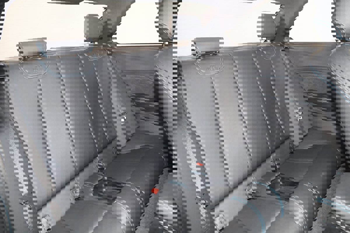 Used 2018 BMW M2 image 30