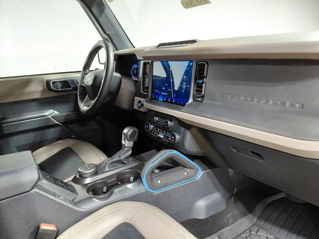 Certified 2024 Ford Bronco Wildtrak image 27