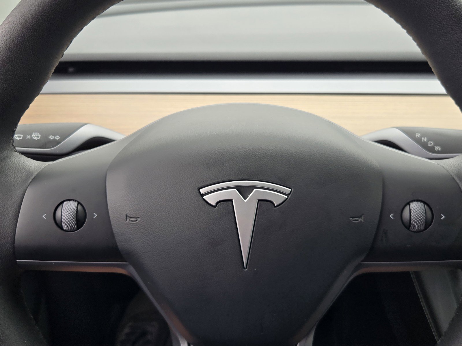 Used 2025 Tesla Model Y Long Range RWD image 21