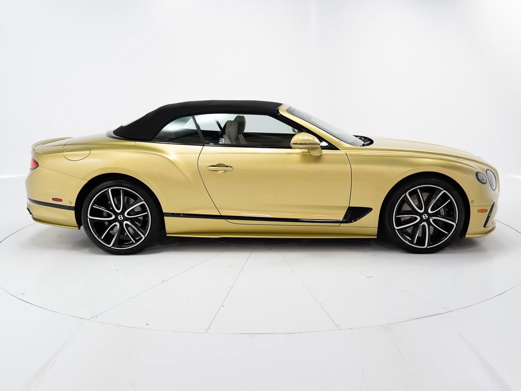 Used 2022 Bentley Continental GT image 15
