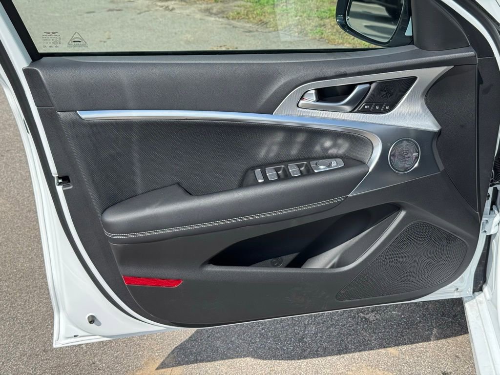 Used 2026 Genesis G70 2.5T Prestige RWD image 22