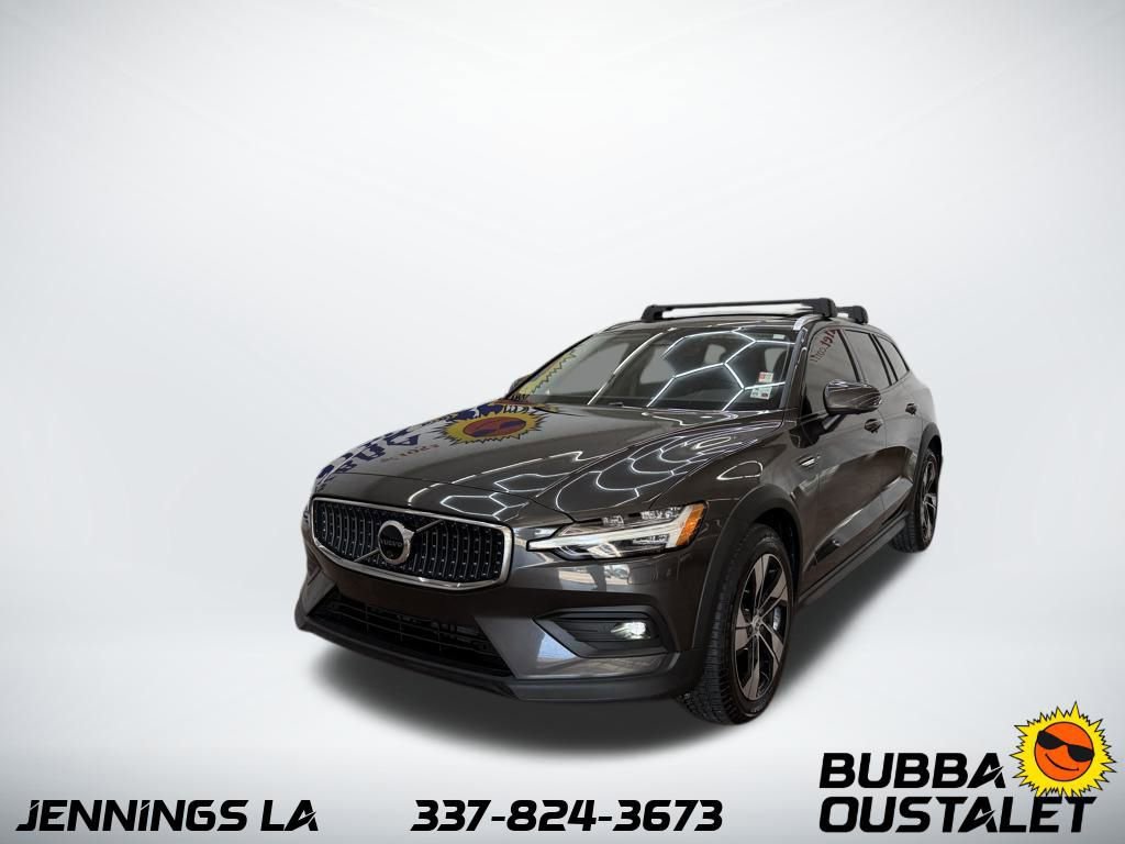 Used 2023 Volvo V60 B5 Cross Country Plus w/ Climate Package