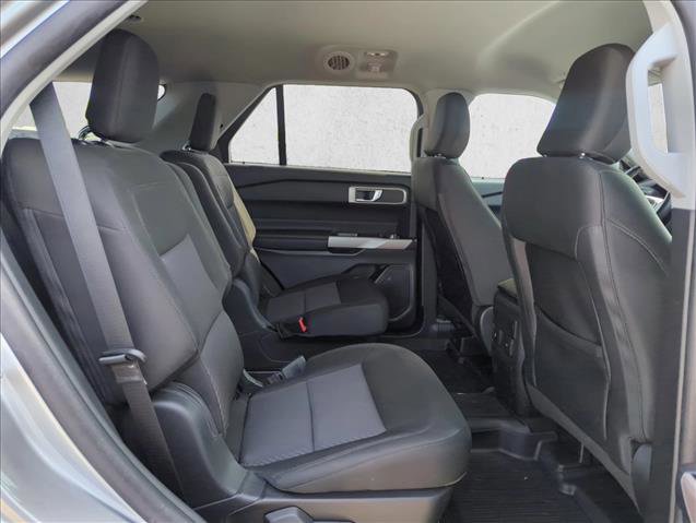 Certified 2023 Ford Explorer XLT RWD image 16