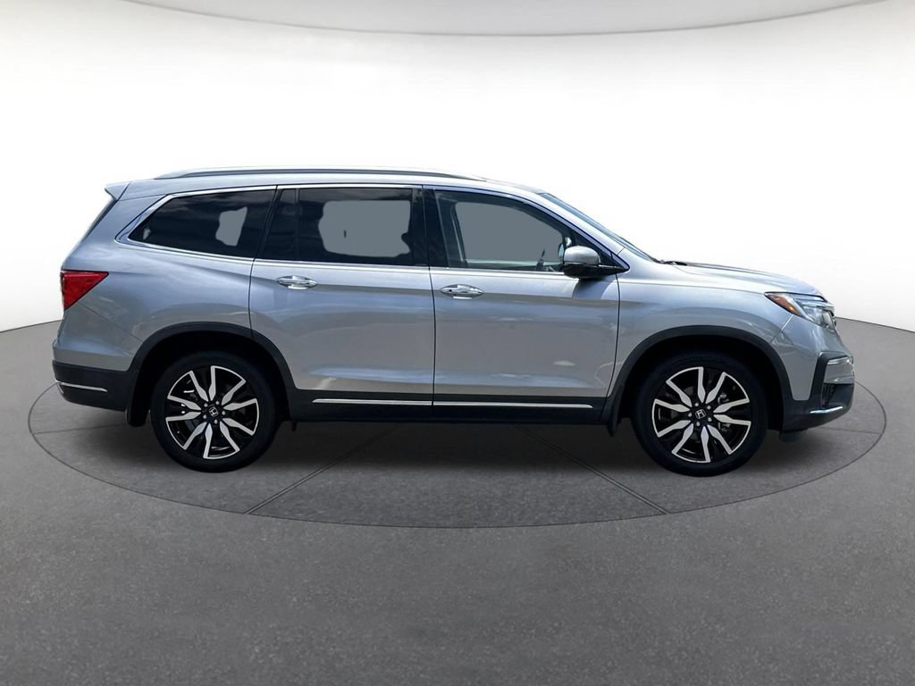 Used 2020 Honda Pilot Touring image 7