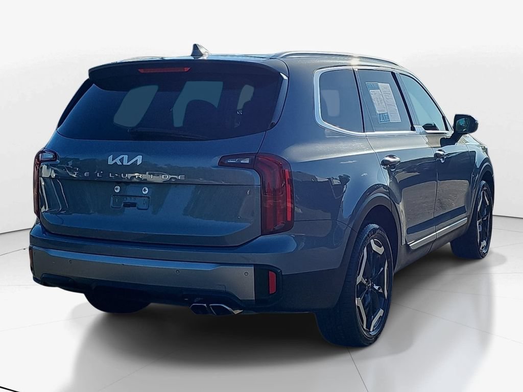 Used 2025 Kia Telluride S FWD image 6