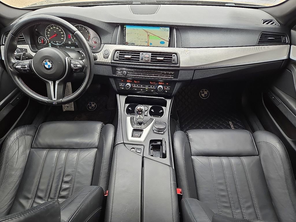 Used 2015 BMW M5 image 15