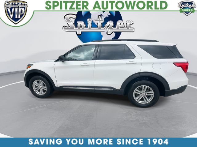 Used 2023 Ford Explorer XLT AWD/4WD image 6
