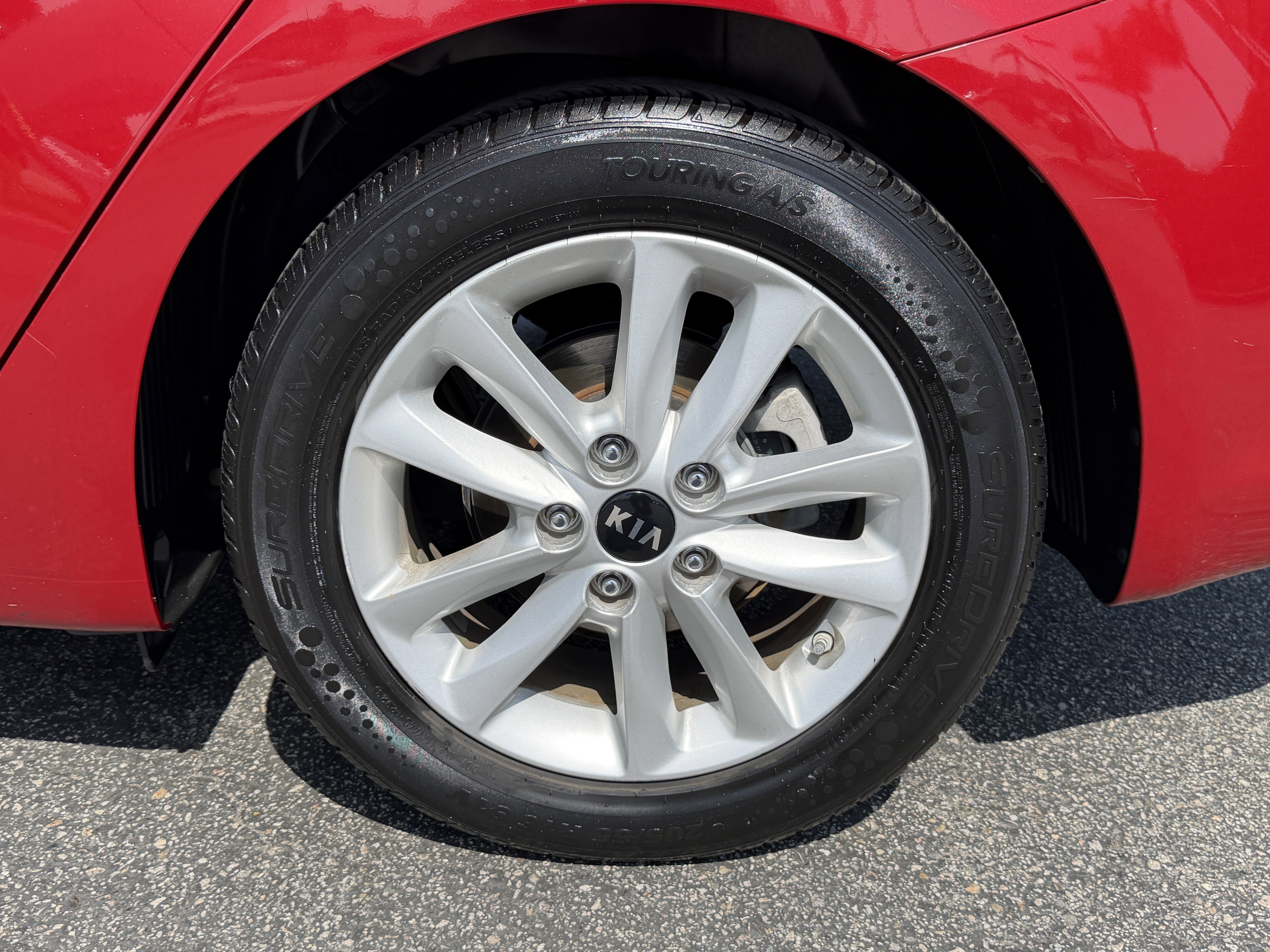 Used 2017 Kia Forte S w/ S Premium Package FWD image 11