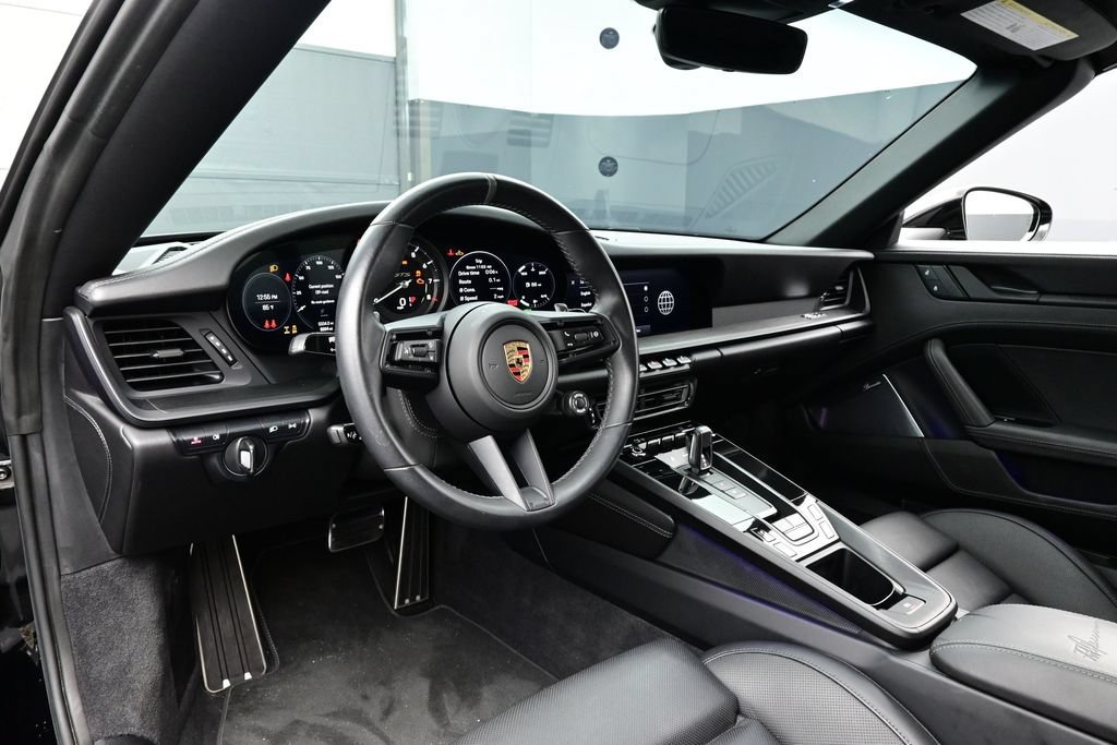 Certified 2024 Porsche 911 AWD/4WD image 4