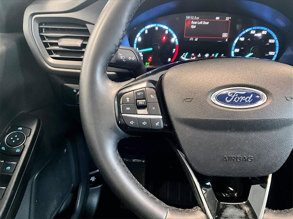 Used 2022 Ford Escape SE w/ Cold Weather Package image 23