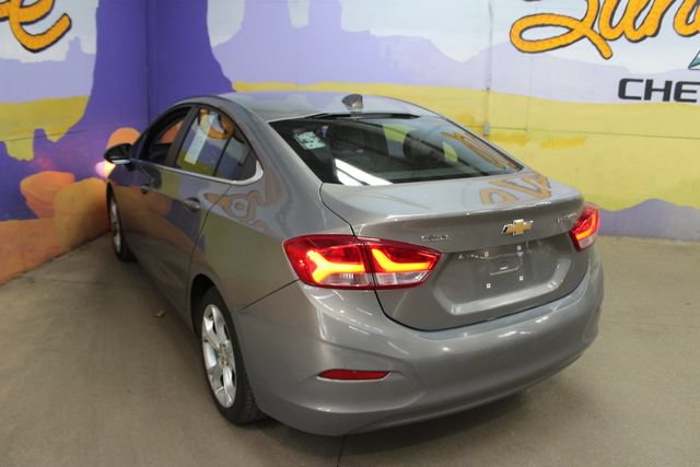 Used 2019 Chevrolet Cruze Premier FWD image 5