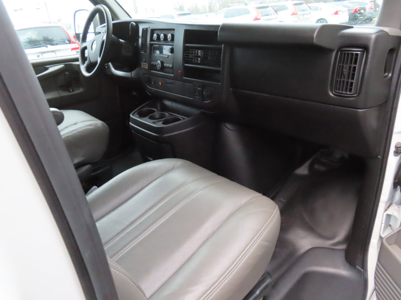 Used 2013 Chevrolet Express 1500 image 16