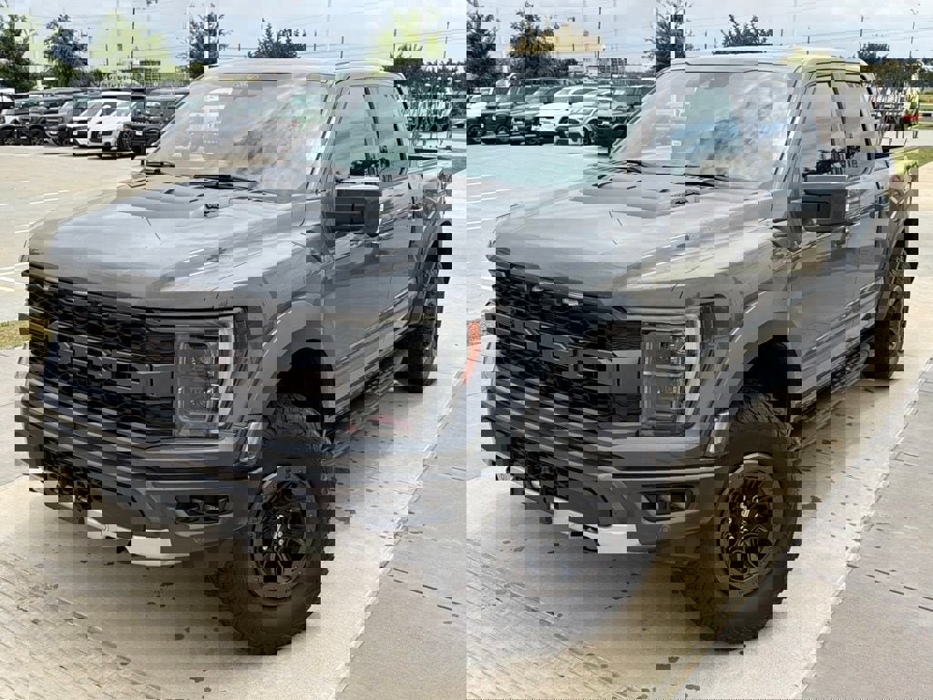 Used 2021 Ford F150 Raptor w/ Equipment Group 801A High AWD/4WD image 4