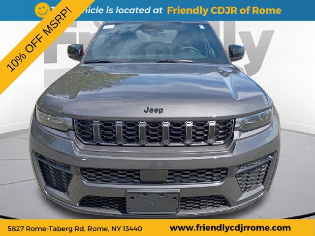 New 2026 Jeep Grand Cherokee Altitude AWD/4WD image 2