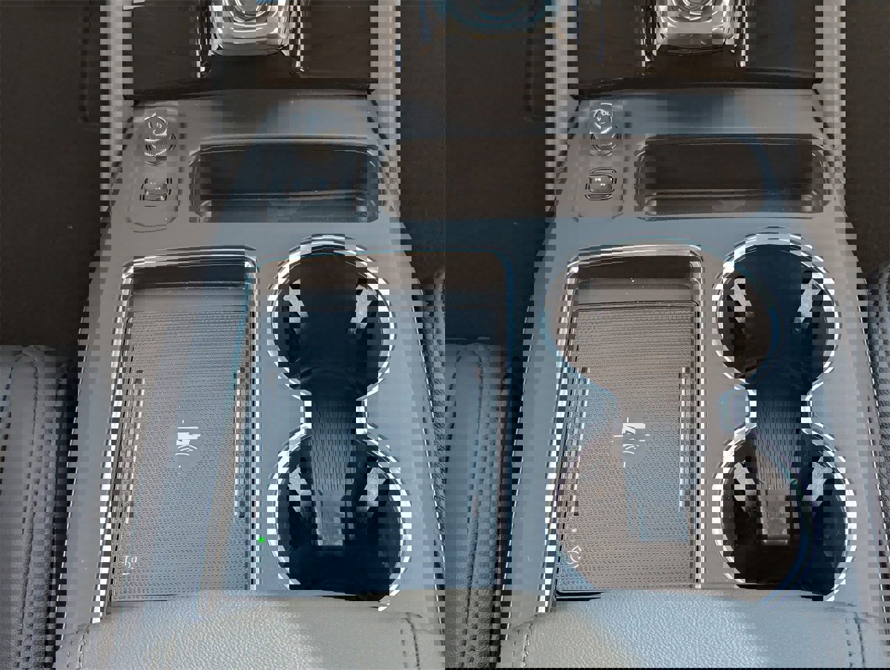 Certified 2025 Acura MDX FWD image 24