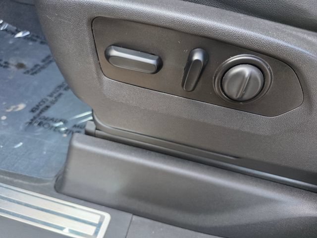 Used 2019 Chevrolet Silverado 1500 LTZ w/ LTZ Plus Package AWD/4WD image 25
