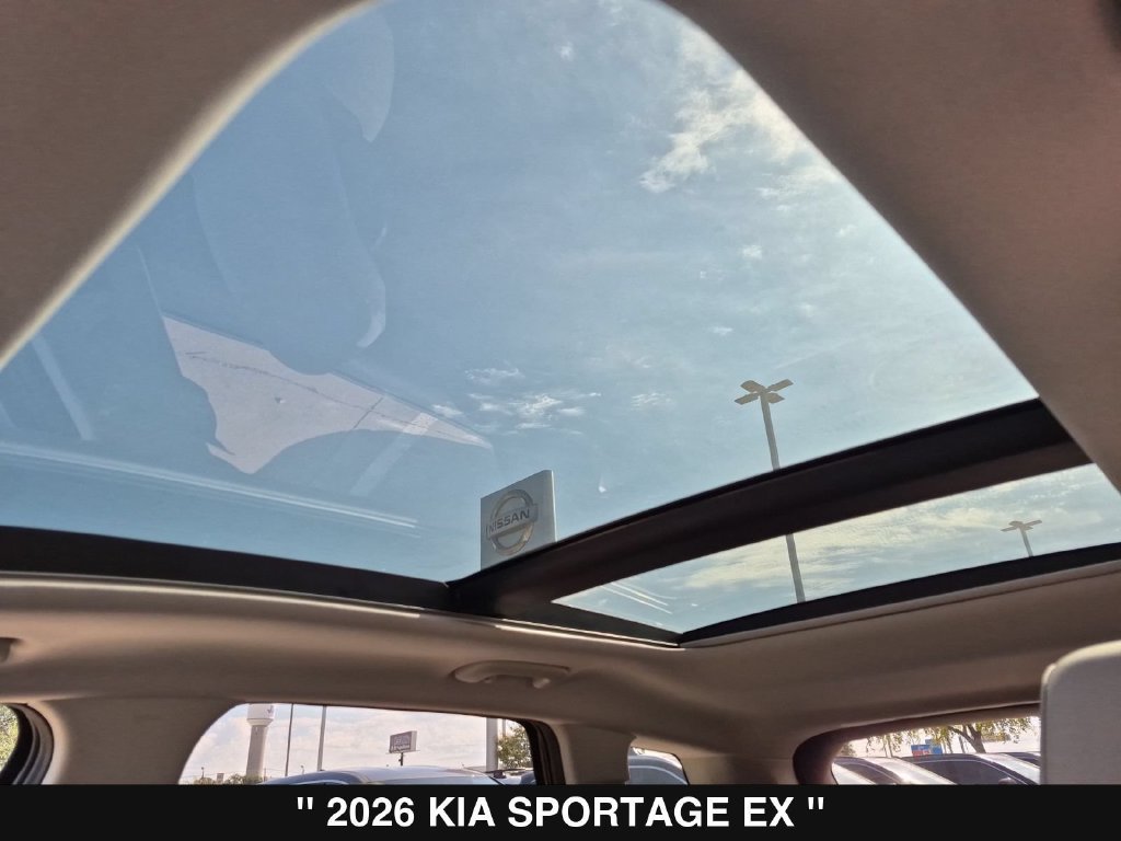 Used 2026 Kia Sportage EX w/ EX Panorama Roof Package FWD image 37