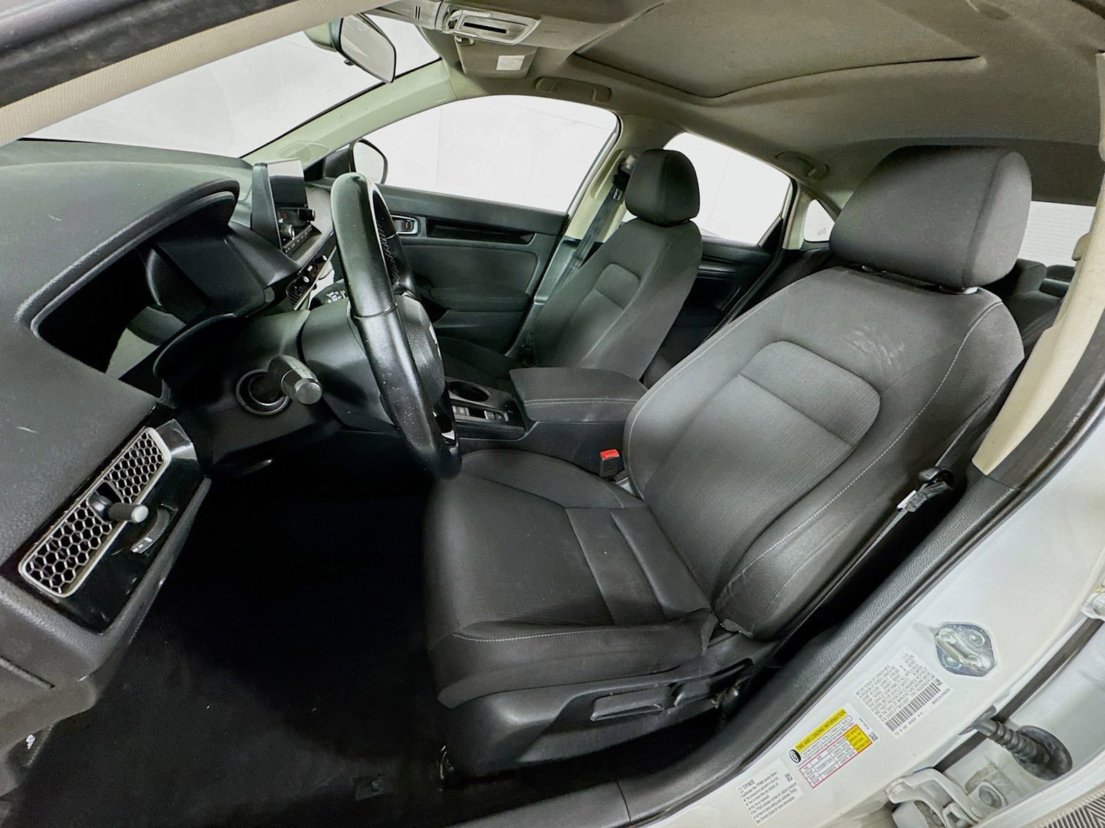 Used 2022 Honda Civic EX image 12