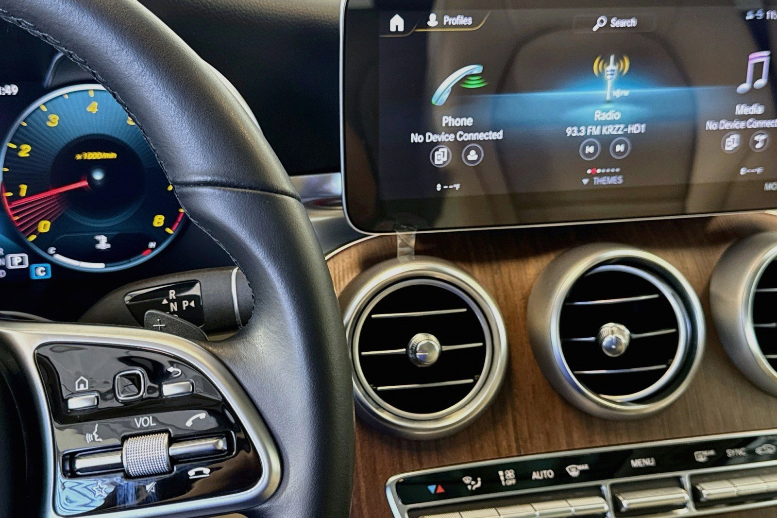 Certified 2022 Mercedes-Benz GLC 300 image 16