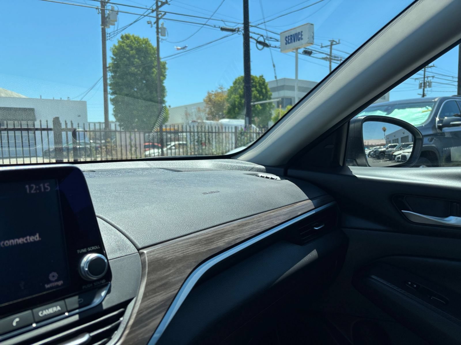 Used 2025 Nissan Altima 2.5 SV FWD image 36