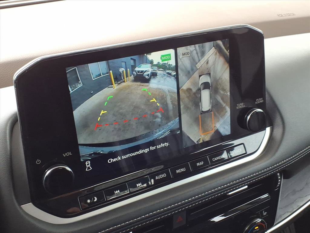 Certified 2023 Nissan Rogue Platinum w/ Platinum Premium Package image 28