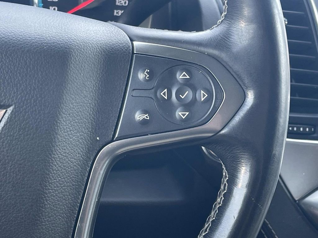 Used 2017 Chevrolet Suburban LT image 33