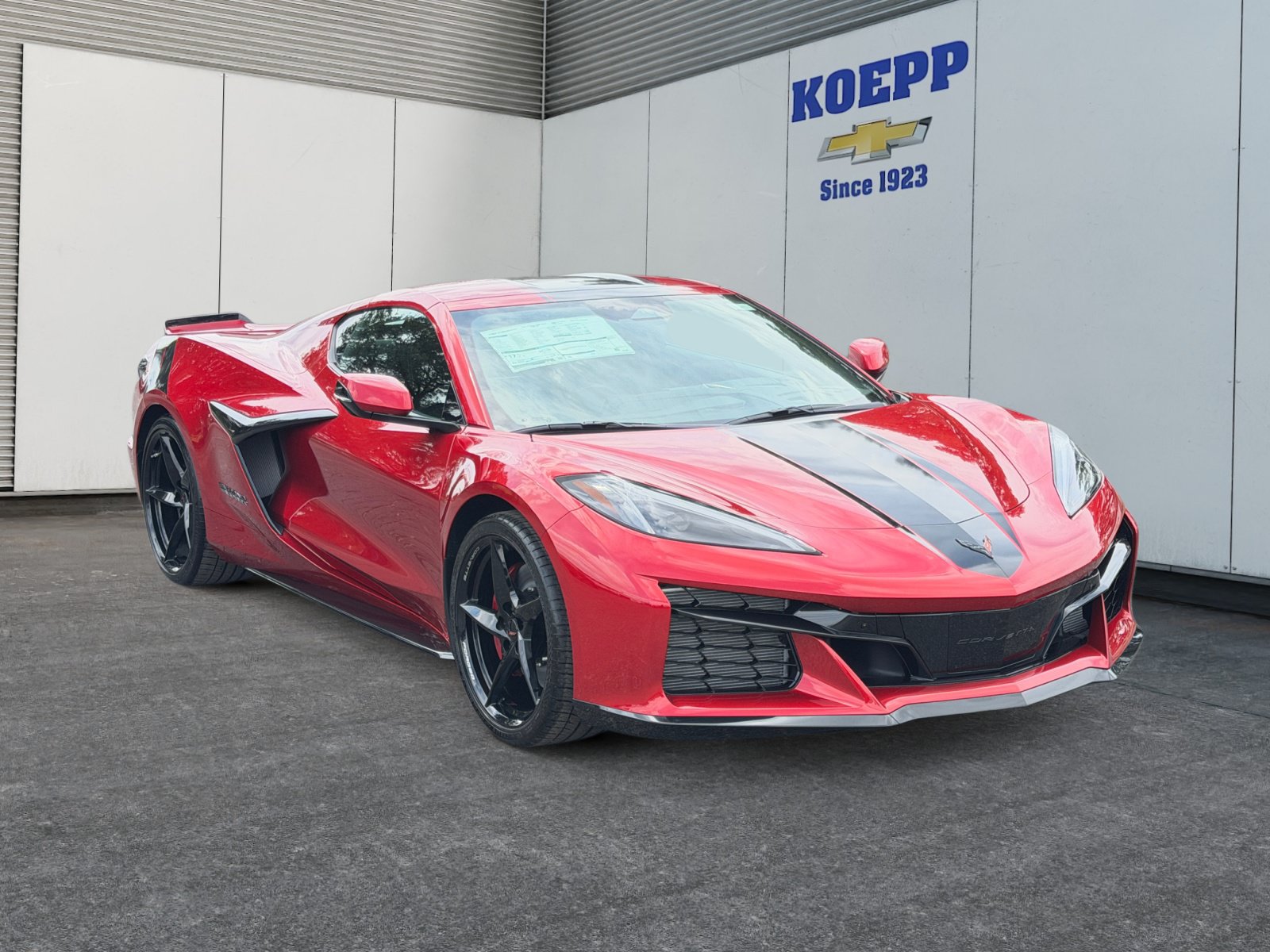 New 2027 Chevrolet Corvette Grand Sport w/ Stealth Interior Trim Package RWD image 7